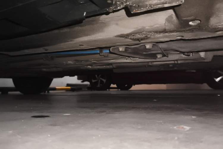Used MINI Countryman 2011 1.6L ONE Chassis Front Right