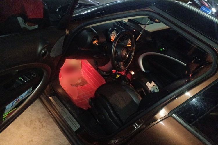 Used MINI Countryman 2011 1.6L COOPER Fun Driver Seat
