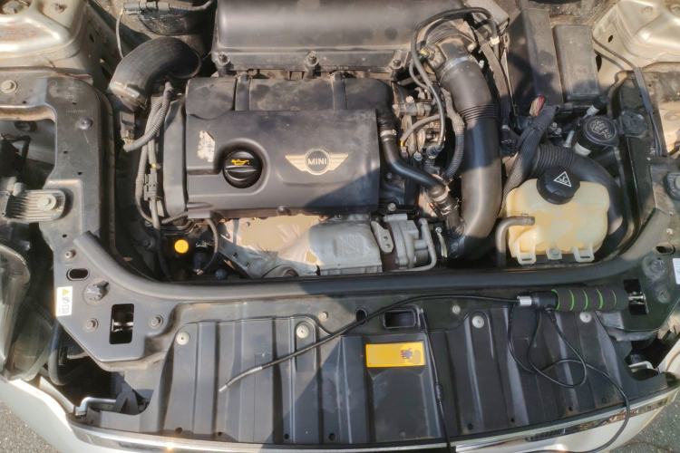 Used MINI Countryman 2011 1.6T COOPER S ALL4 Engine Bay
