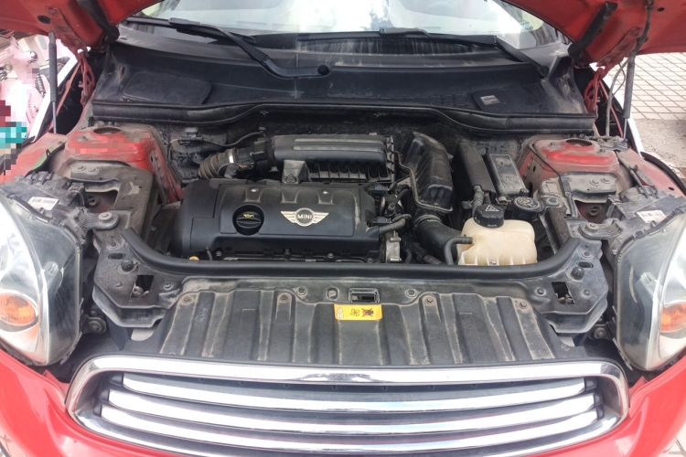 Used MINI Countryman 2011 1.6L COOPER Fun Engine Bay