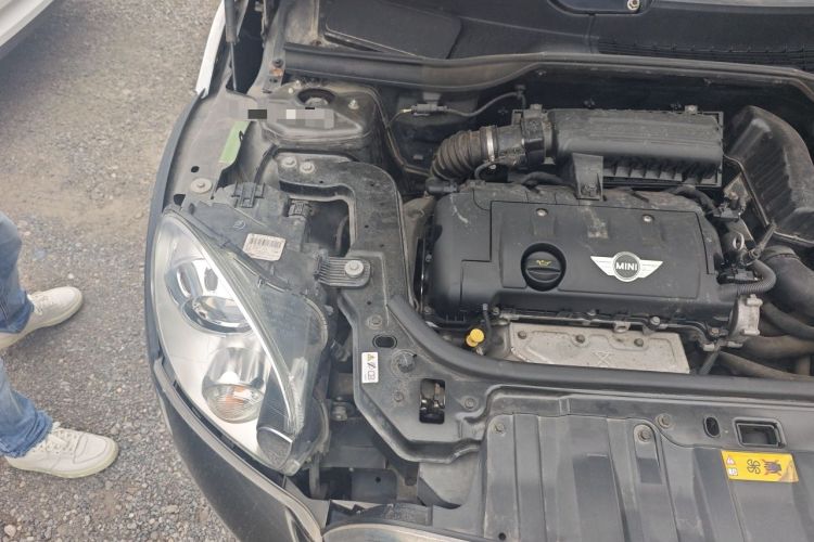 Used MINI Countryman 2011 1.6L COOPER Excitement Engine Bay Right