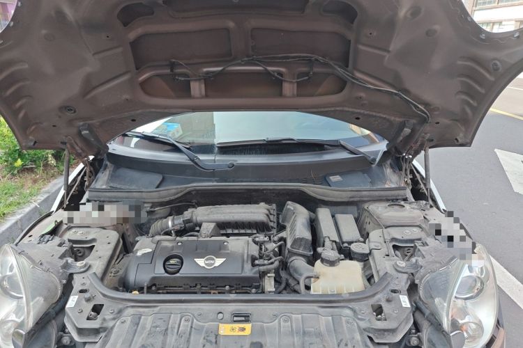 Used MINI Countryman 2011 1.6L COOPER Excitement Engine Bay