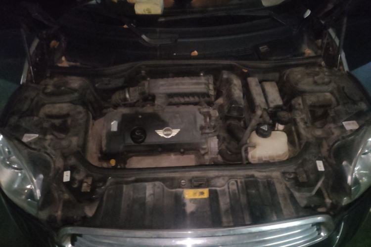 Used MINI Countryman 2011 1.6L COOPER Excitement Engine Bay