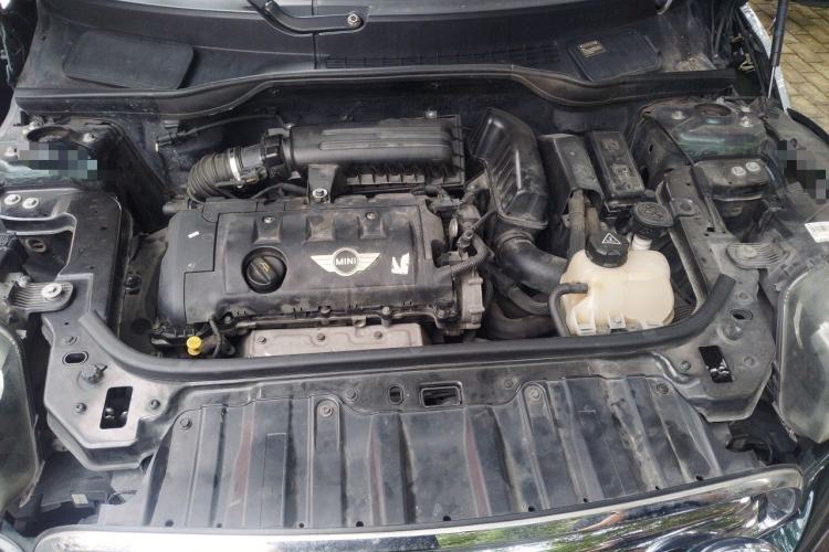 Used MINI Countryman 2011 1.6L COOPER Fun Engine Bay