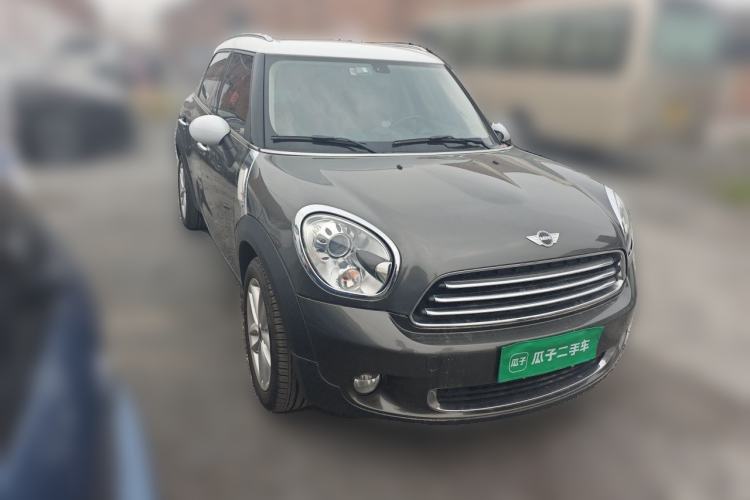 Used MINI Countryman 2011 1.6L COOPER Excitement Front Right 45 Deg