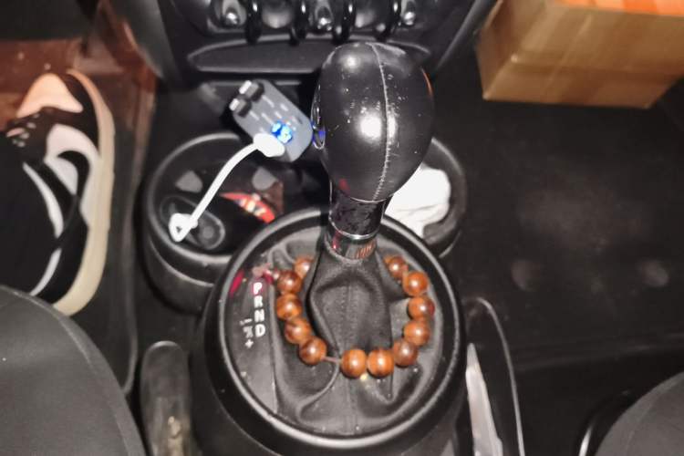 Used MINI Countryman 2011 1.6L ONE Gear Lever