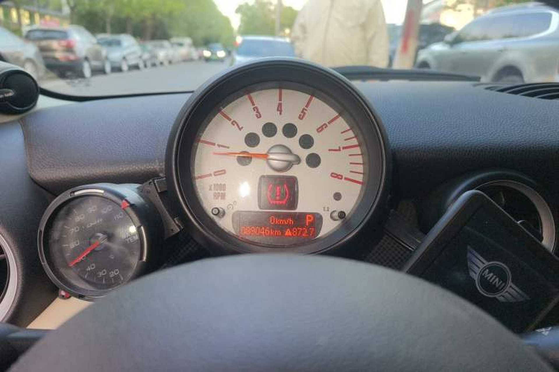 Used MINI Countryman 2011 1.6L COOPER Excitement Instrument Cluster