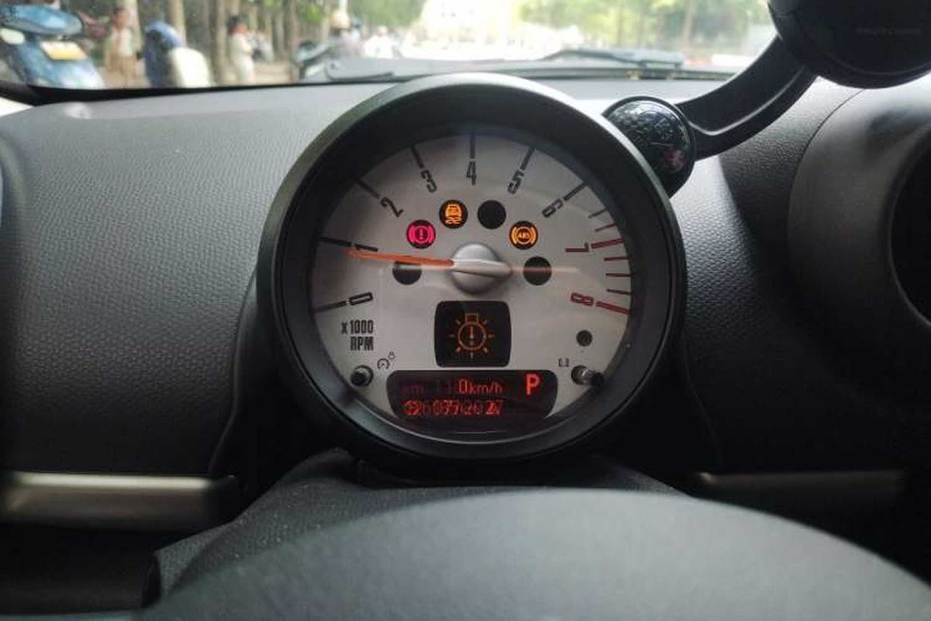 Used MINI Countryman 2011 1.6L COOPER Fun Instrument Cluster