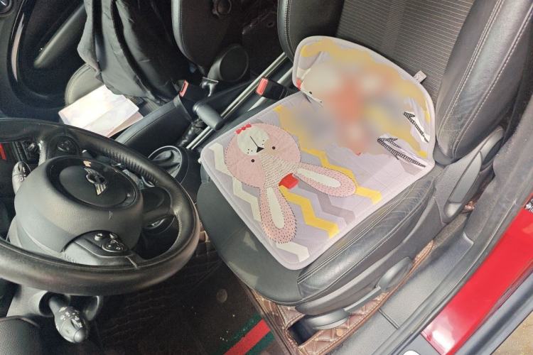 Used MINI Countryman 2011 1.6L ONE Left Front Seat