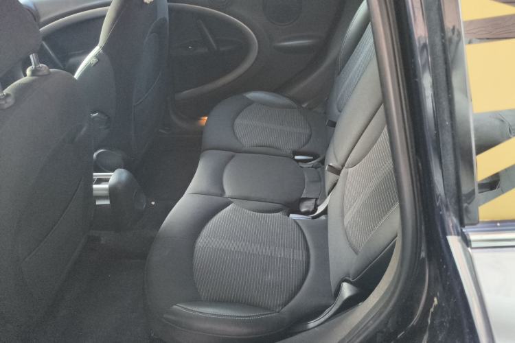 Used MINI Countryman 2011 1.6L COOPER Fun Left Rear Seat