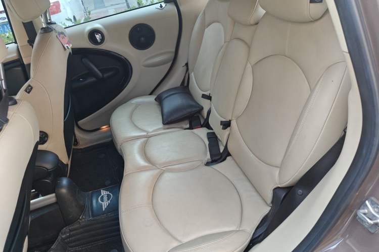 Used MINI Countryman 2011 1.6L COOPER Excitement Left Rear Seat