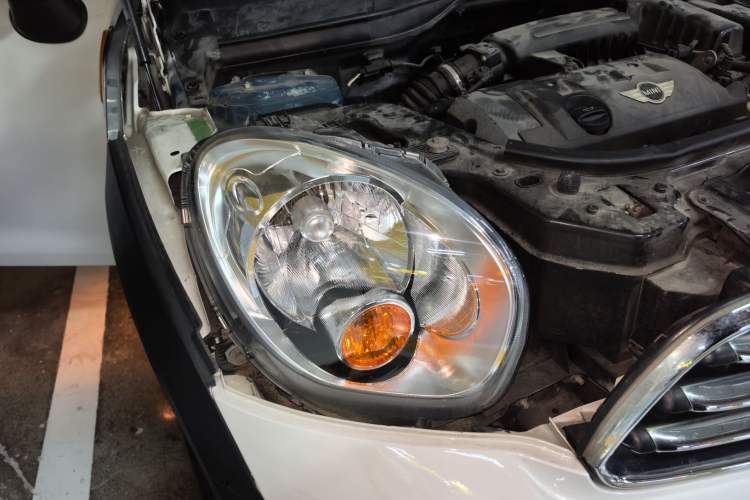 Used MINI Countryman 2011 1.6L COOPER Fun Right Front Headlight