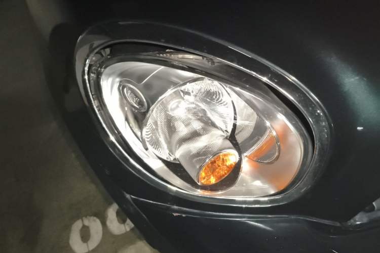 Used MINI Countryman 2011 1.6L ONE Right Front Headlight