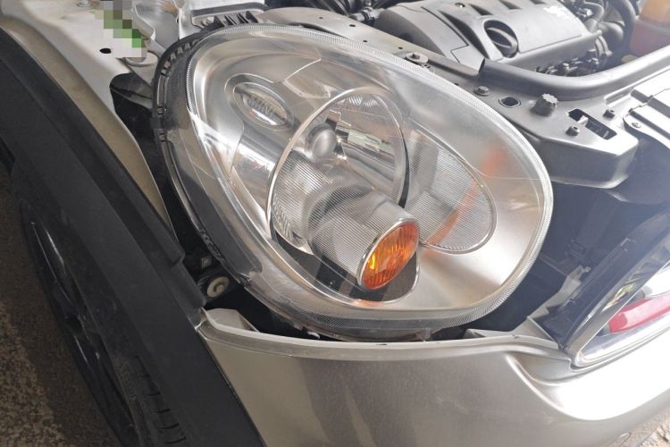 Used MINI Countryman 2011 1.6L ONE Right Front Headlight