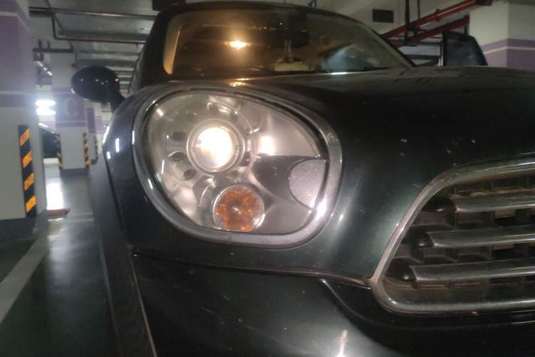Used MINI Countryman 2011 1.6L COOPER Excitement Right Front Headlight