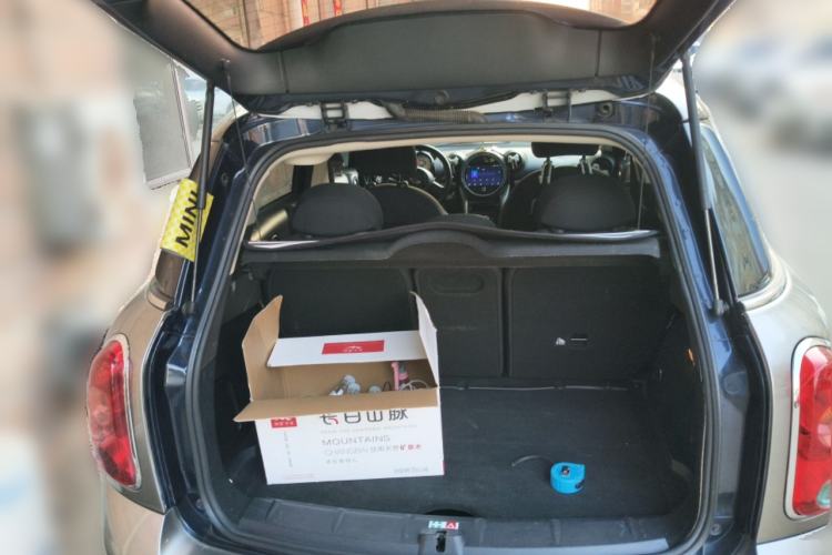 Used MINI Countryman 2011 1.6L COOPER Fun Trunk