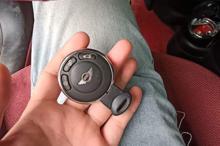 Used MINI Countryman 2011 1.6L COOPER Fun Vehicle Key
