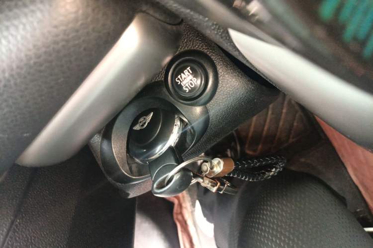 Used MINI Countryman 2011 1.6L COOPER Fun Vehicle Key