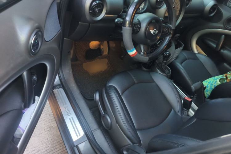 Used MINI Countryman 2011 1.6L COOPER Fun Driver Seat