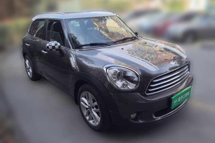 Used MINI Countryman 2011 1.6L COOPER Excitement Front Right 45 Deg