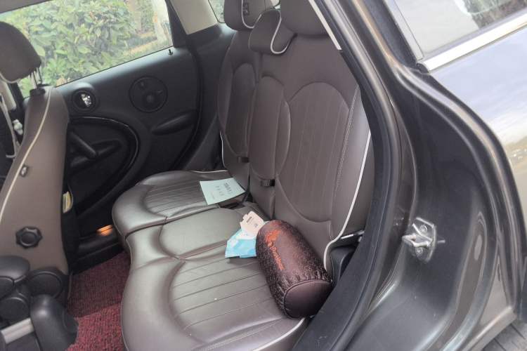 Used MINI Countryman 2011 1.6L COOPER Excitement Left Rear Seat