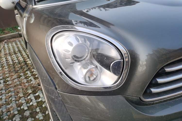 Used MINI Countryman 2011 1.6L COOPER Excitement Right Front Headlight