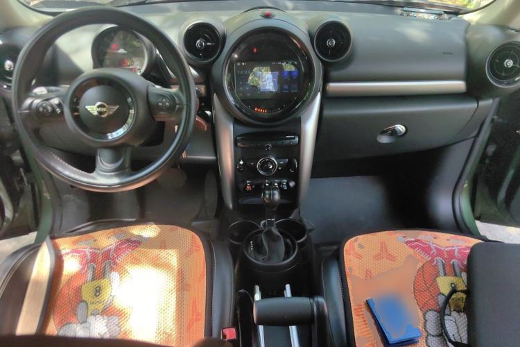 Used MINI Countryman 2011 1.6L COOPER Fun Center Console