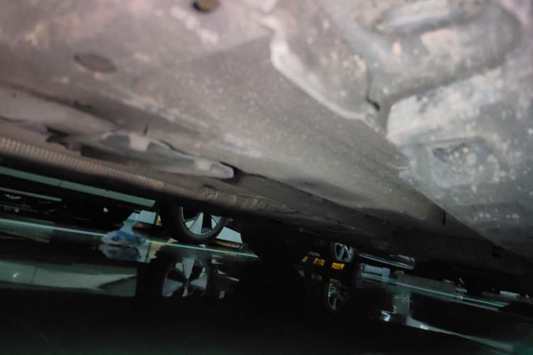 Used MINI Countryman 2011 1.6L COOPER Fun Chassis Front Left