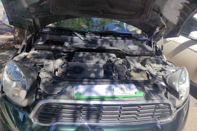 Used MINI Countryman 2011 1.6T COOPER S ALL4 Engine Bay