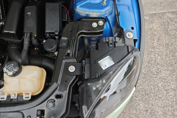 Used MINI Countryman 2011 1.6L COOPER Fun Engine Bay Left