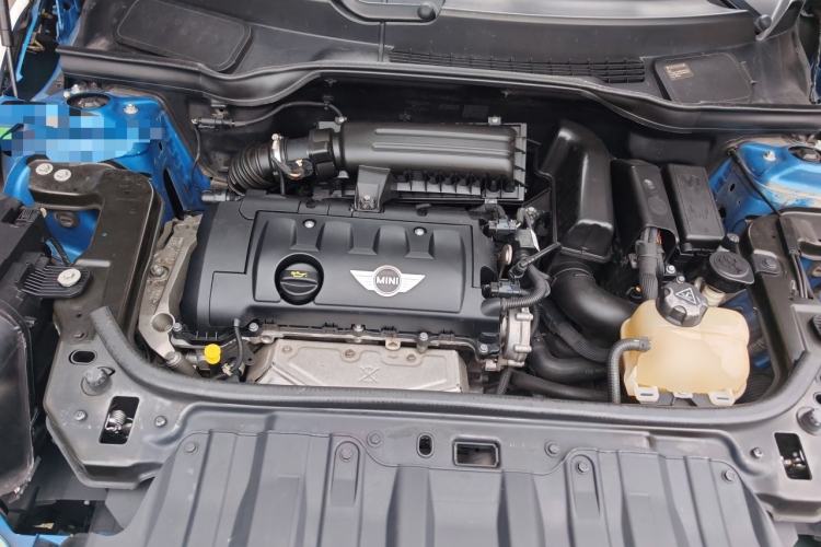 Used MINI Countryman 2011 1.6L COOPER Fun Engine Bay