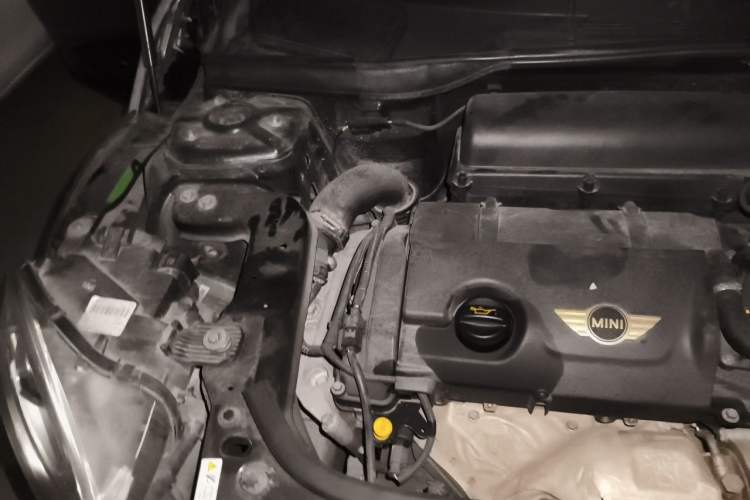 Used MINI Countryman 2011 1.6T COOPER S ALL4 Engine Bay Right