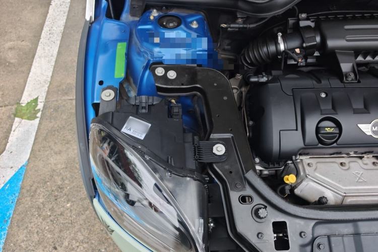 Used MINI Countryman 2011 1.6L COOPER Fun Engine Bay Right