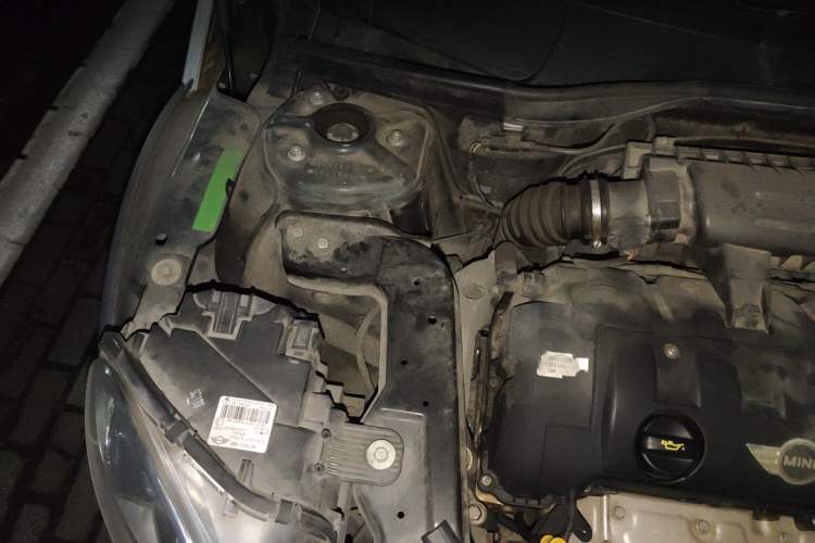 Used MINI Countryman 2011 1.6L COOPER Fun Engine Bay Right