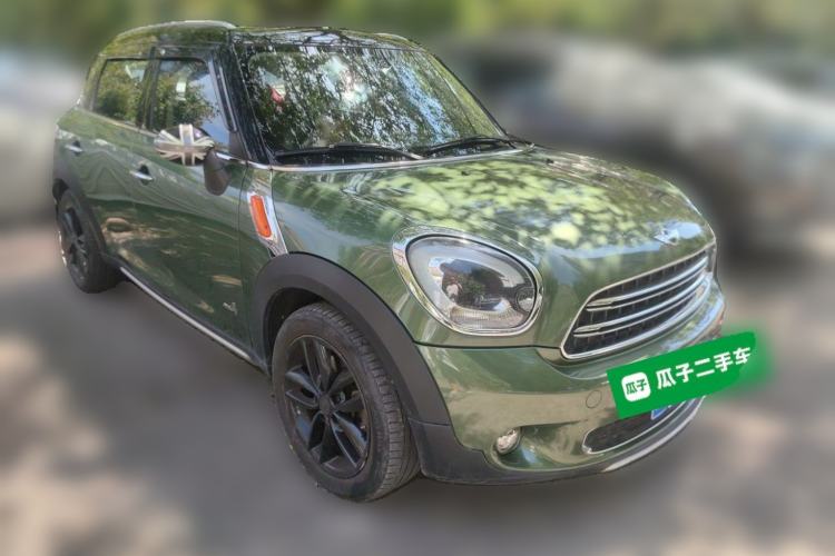 Used MINI Countryman 2011 1.6L COOPER Fun Front Right 45 Deg