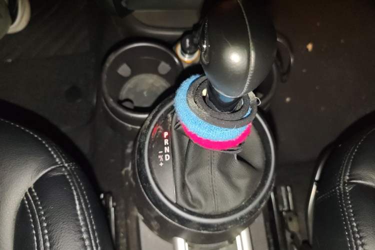 Used MINI Countryman 2011 1.6L COOPER Fun Gear Lever