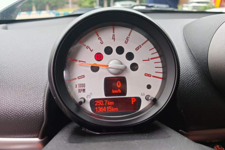 Used MINI Countryman 2011 1.6L COOPER Fun Instrument Cluster