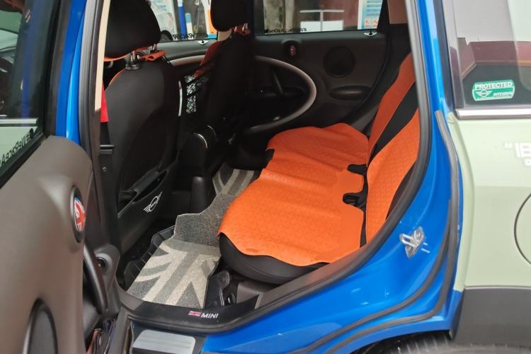 Used MINI Countryman 2011 1.6L COOPER Fun Left Rear Seat