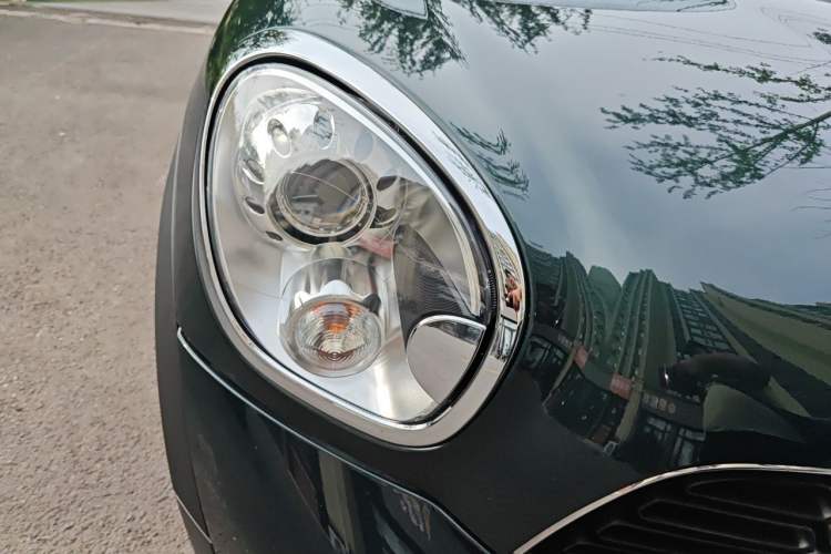 Used MINI Countryman 2011 1.6T COOPER S ALL4 5-seater model Right Front Headlight