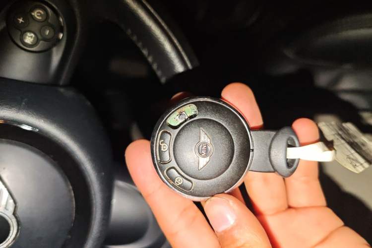 Used MINI Countryman 2011 1.6L COOPER Fun Vehicle Key