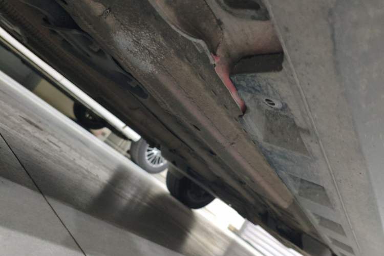 Used MINI Countryman 2011 1.6L COOPER Fun Chassis Front Left