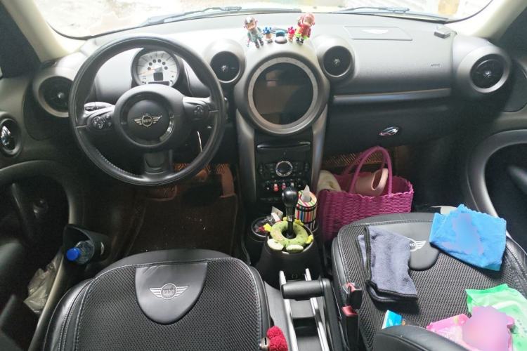 Used MINI Countryman 2011 1.6L COOPER Fun Center Console