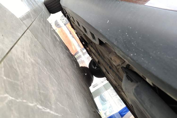 Used MINI Countryman 2011 1.6L COOPER Fun Chassis Rear Left