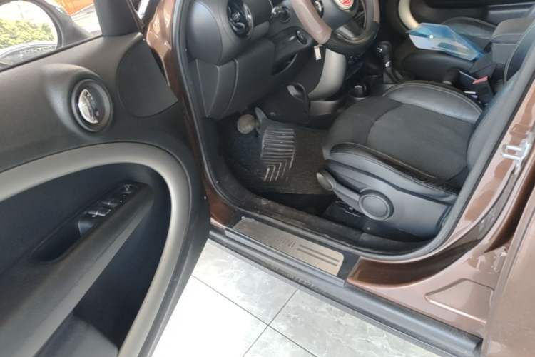 Used MINI Countryman 2011 1.6L COOPER Fun Driver Seat