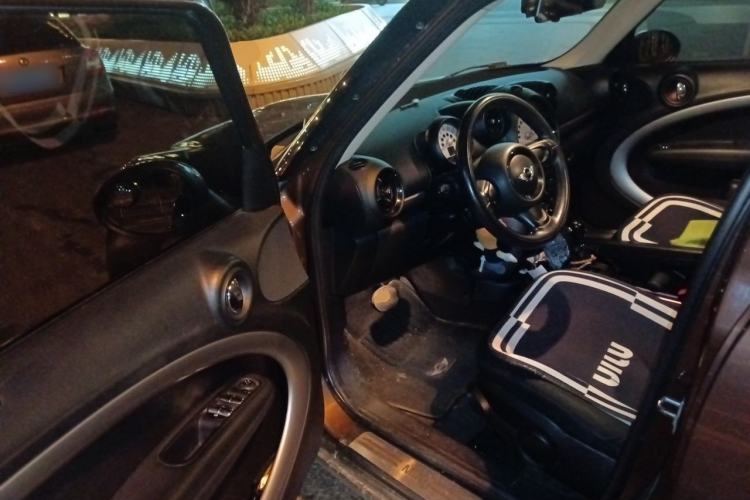 Used MINI Countryman 2011 1.6L ONE Driver Seat