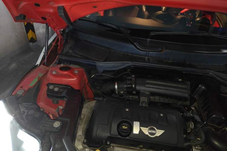 Used MINI Countryman 2011 1.6L COOPER Fun Engine Bay Right