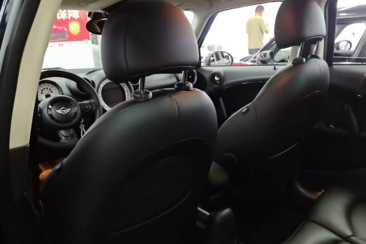 Used MINI Countryman 2011 1.6L COOPER Excitement Headliner