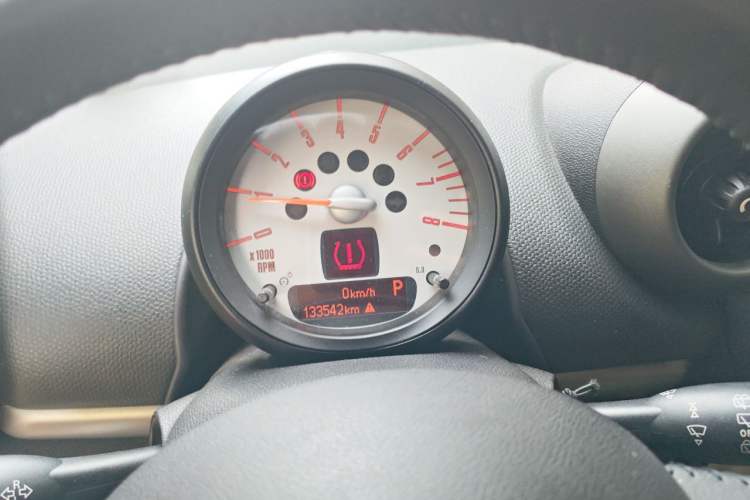 Used MINI Countryman 2011 1.6L COOPER Fun Instrument Cluster