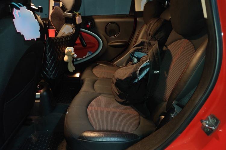 Used MINI Countryman 2011 1.6L COOPER Fun Left Rear Seat