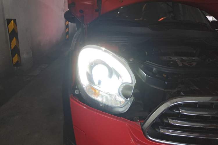 Used MINI Countryman 2011 1.6L COOPER Fun Right Front Headlight